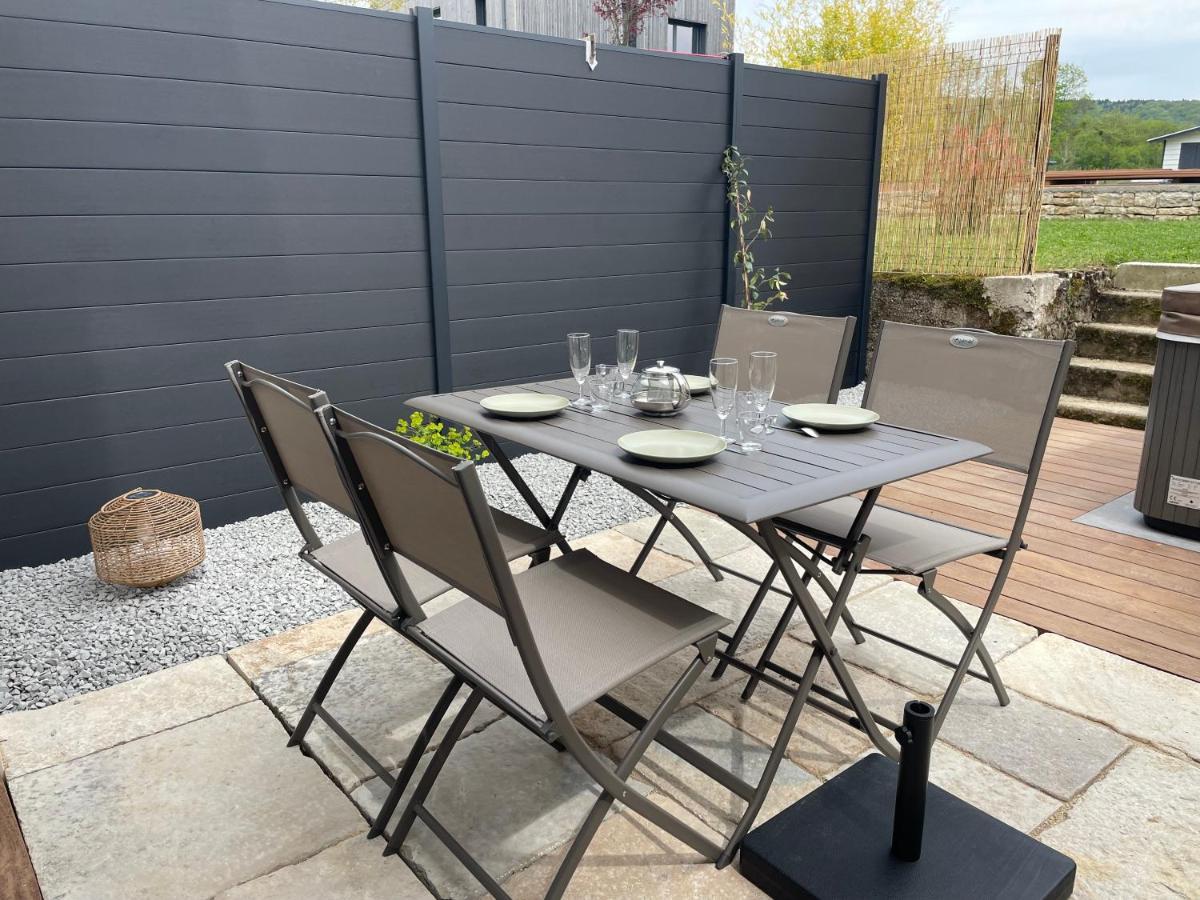 Sejour Detente - Appart'Hotel N 1 Avec Jaccuzi, Piscine Et Petit-Dejeuner Chouzelot Bagian luar foto