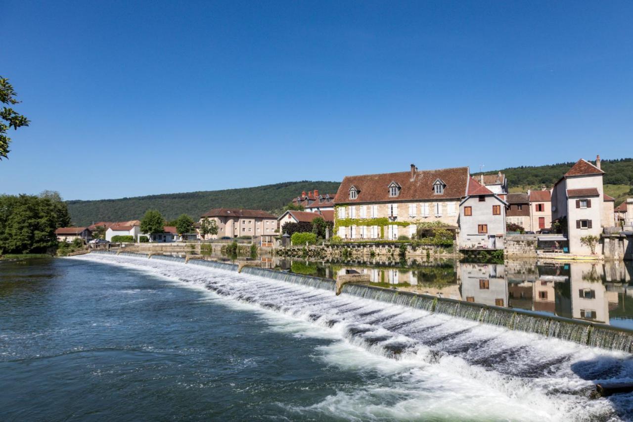 Sejour Detente - Appart'Hotel N 1 Avec Jaccuzi, Piscine Et Petit-Dejeuner Chouzelot Bagian luar foto
