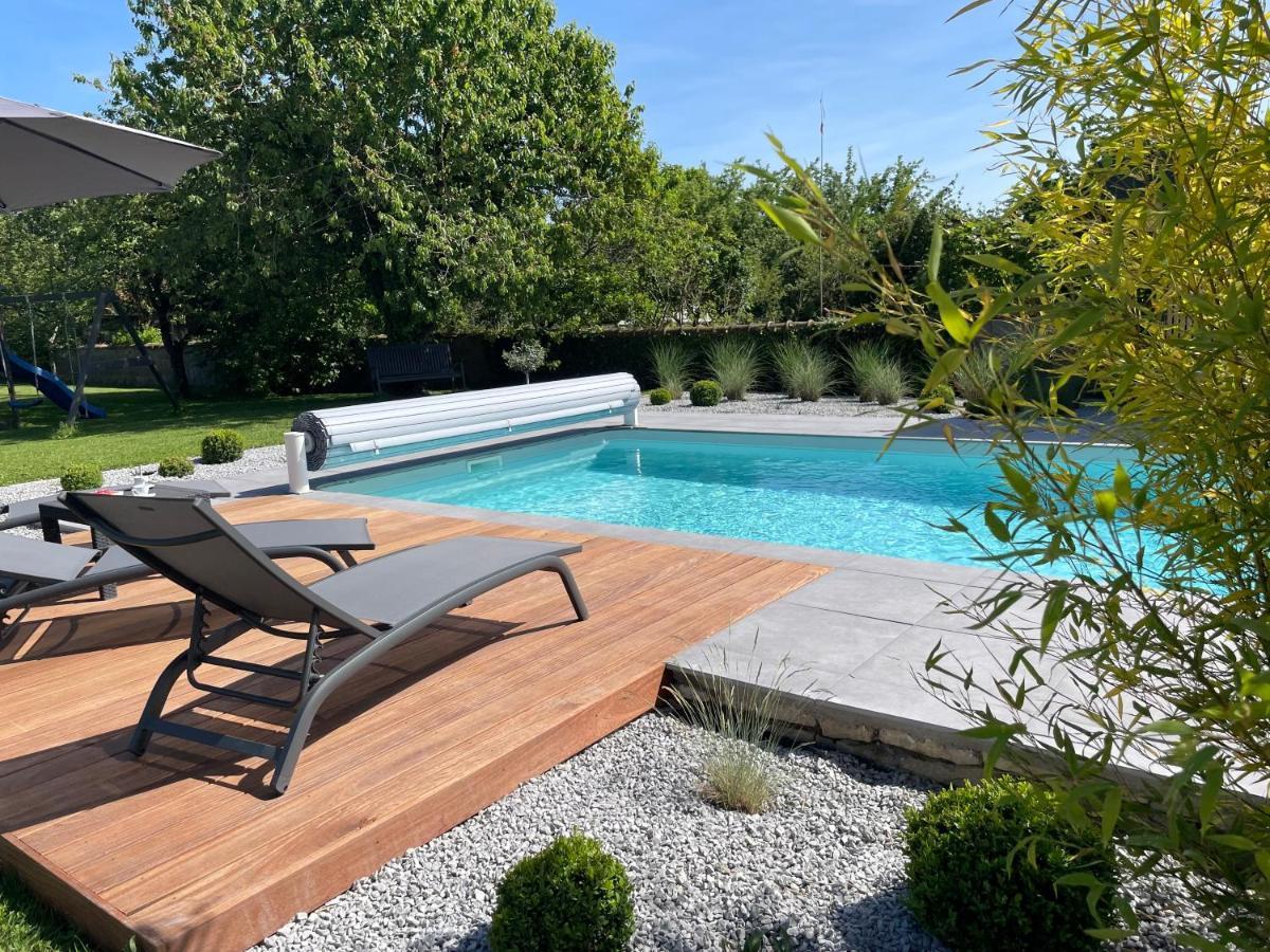 Sejour Detente - Appart'Hotel N 1 Avec Jaccuzi, Piscine Et Petit-Dejeuner Chouzelot Bagian luar foto